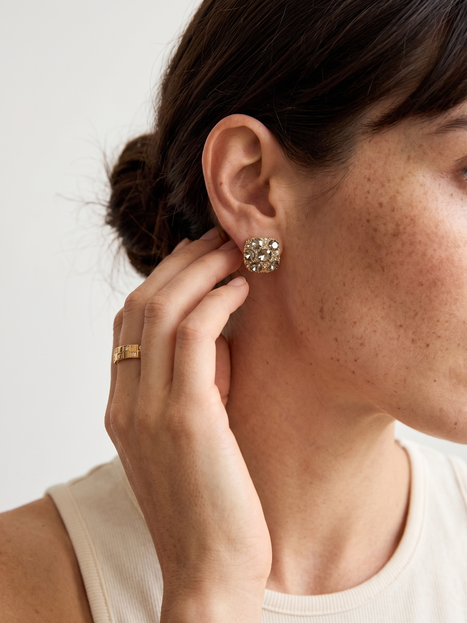 The Amber Radiant Square Studs | S925 Sterling Silver Smoky Zircon Piece