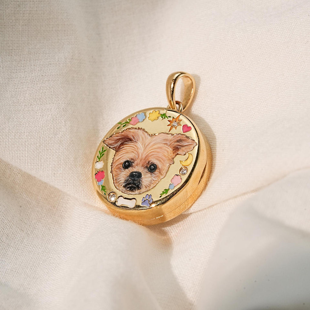 Custom Pet Portrait Locket Necklace | Personalized Moon & Stars Memorial Keepsake Jewelry for Pet Fur or Photo